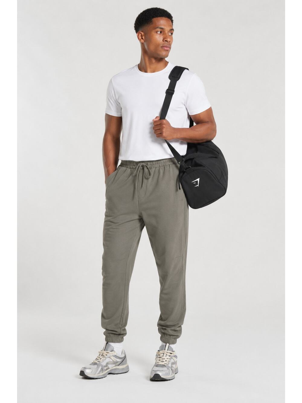 GymShark Rest Day Essentials Jogger Sweatpants Mens Large Linen Brown New A3A9K